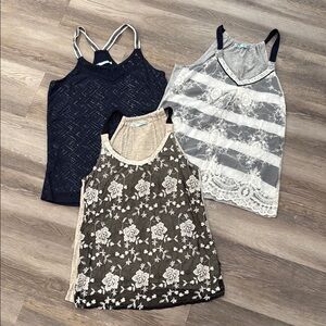 Maurices Blue and‎ Black Sleeveless Tank Tops - lot of 3 Size Medium